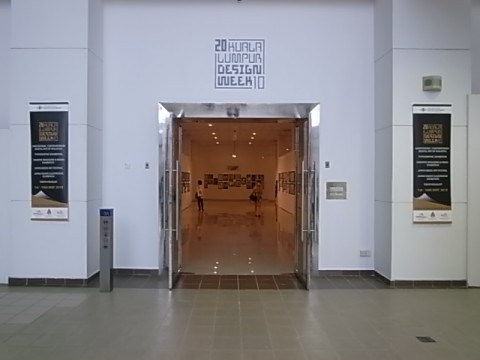 r0017456
